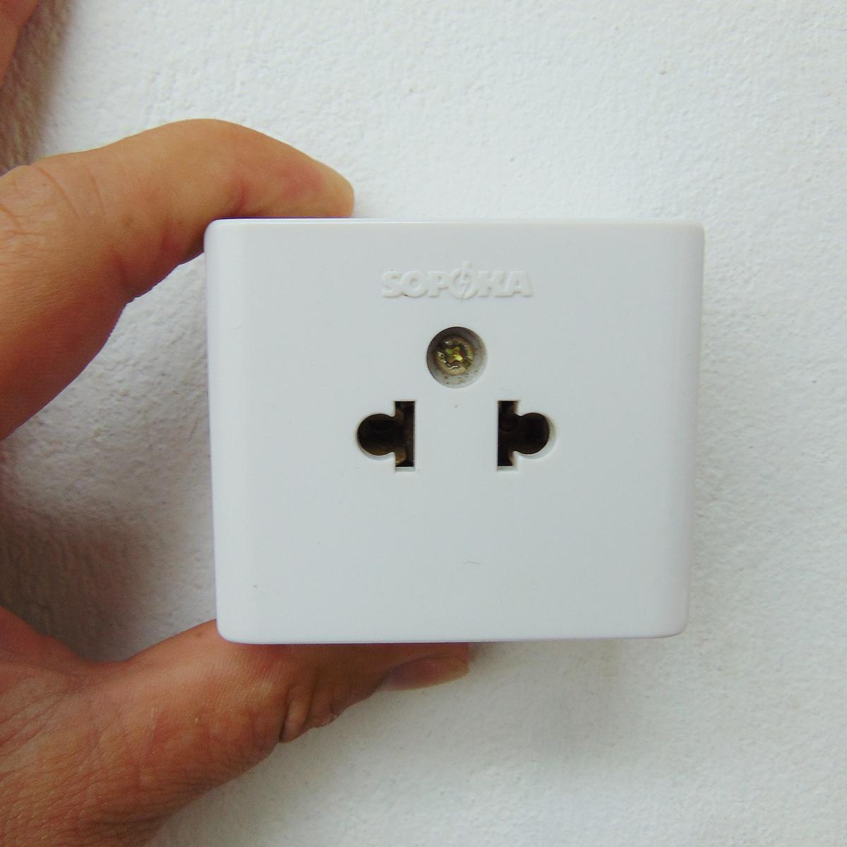 ⭐ Ổ cắm điện đơn 1 ổ cắm gắn tường 10A 220V SOPOKA