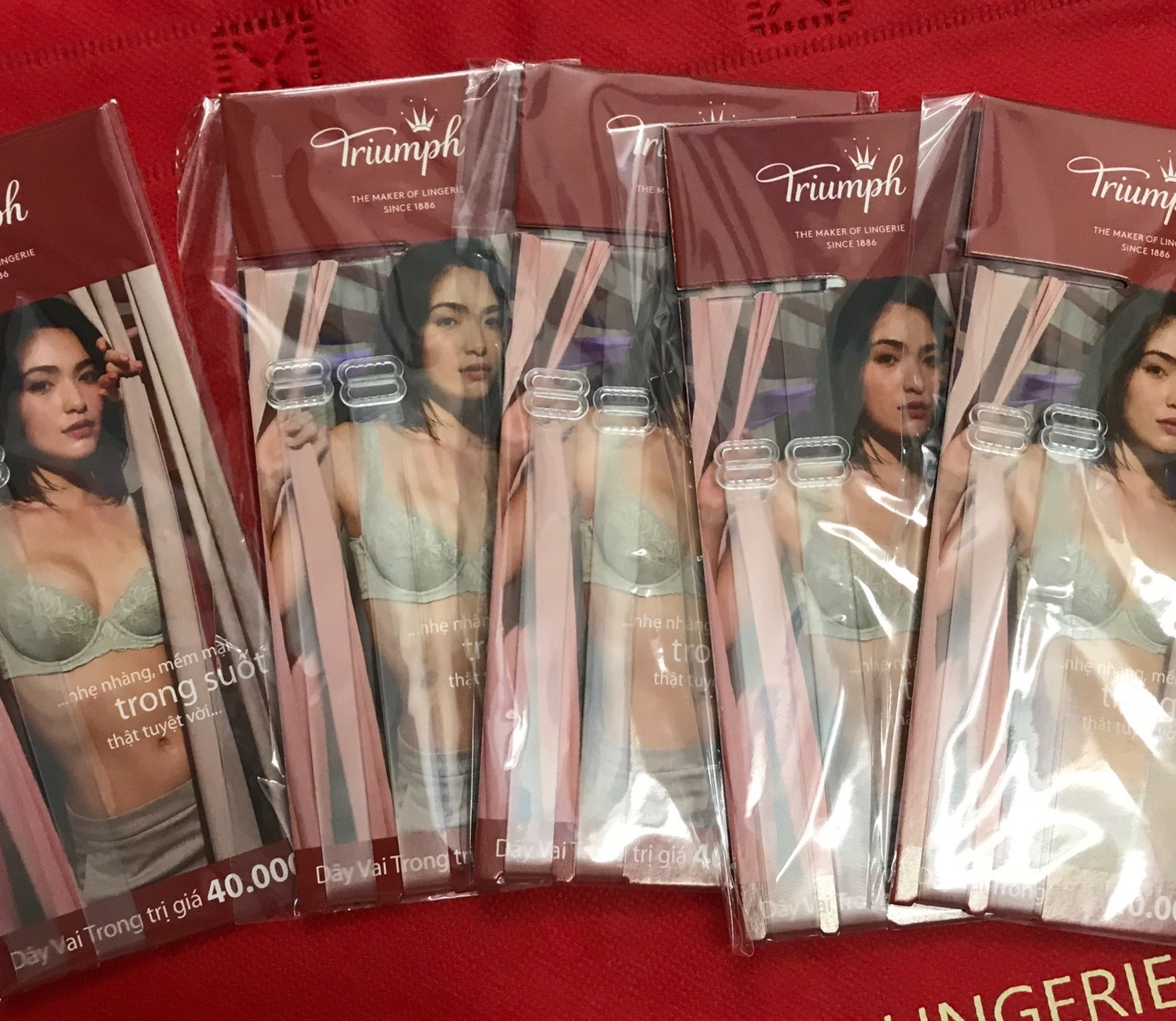 Dây vai áo ngực trong suốt Triumph