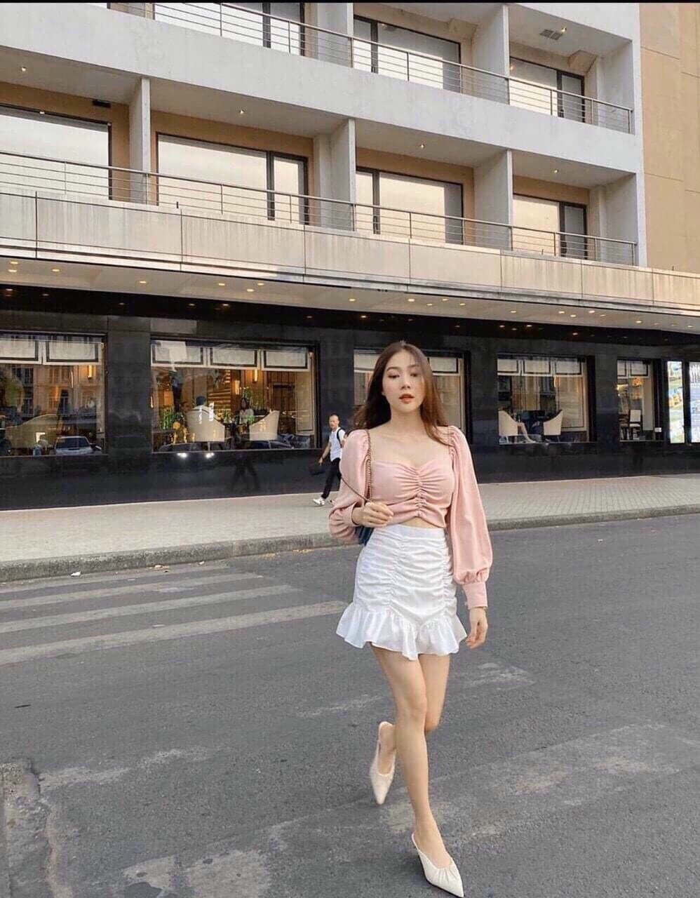 set bộ áo croptop cổ vuông tay dài đính nút chân váy đuôi cá dễ thương xinh xắn