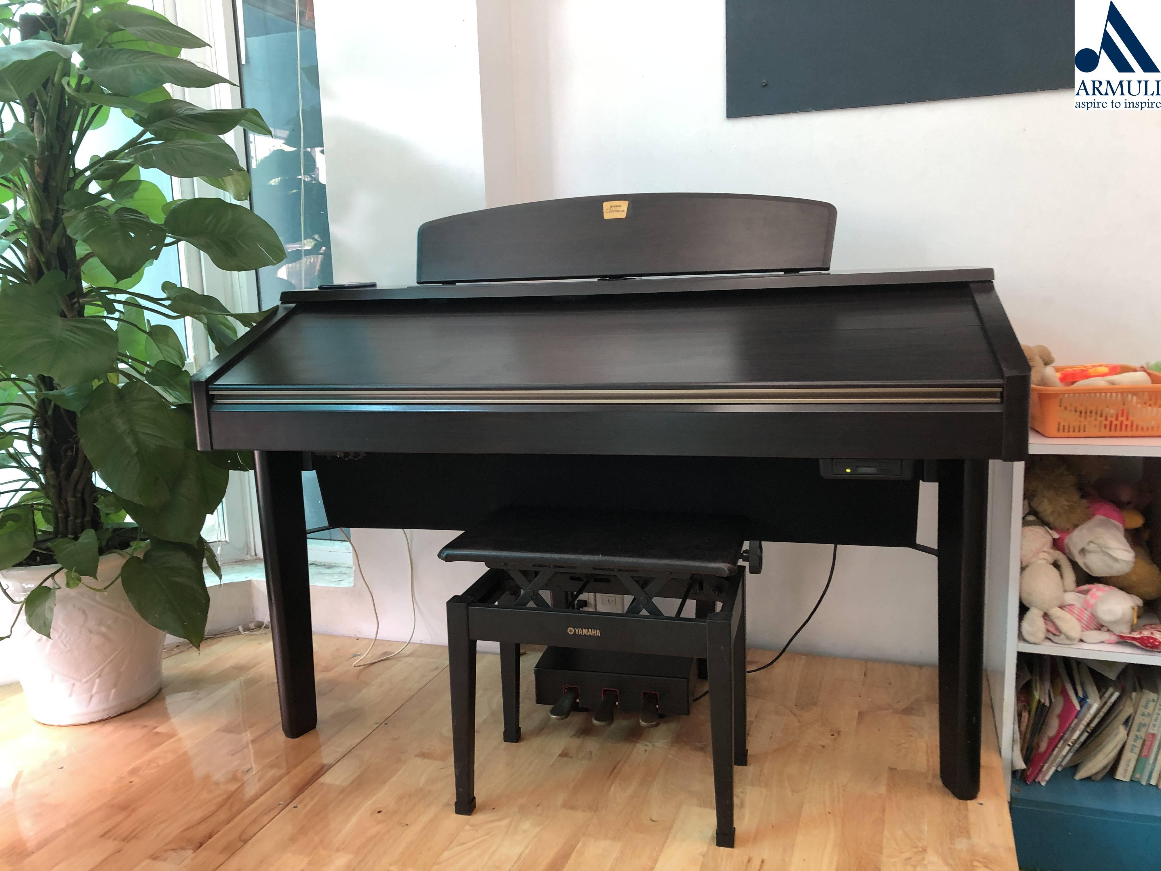 Đàn piano điện yamaha cvp 207.