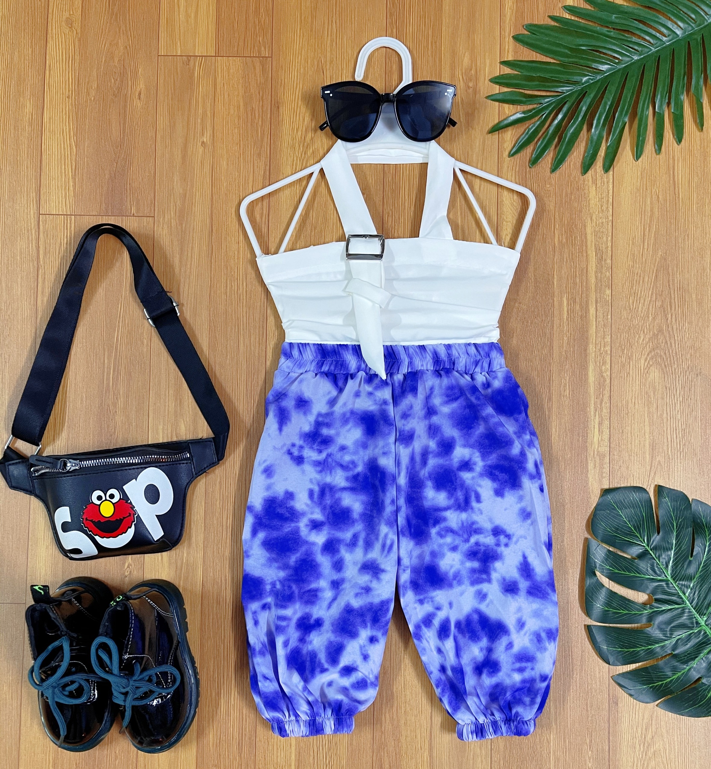 [HCM]Sét Đồ HipHop Bé Gái Áo  Chất Lụa May Nhúng Phía Sau Kèm Khoá Vuông Phối Quần Túm Màu Loang Nổi Bật Sành Điệu