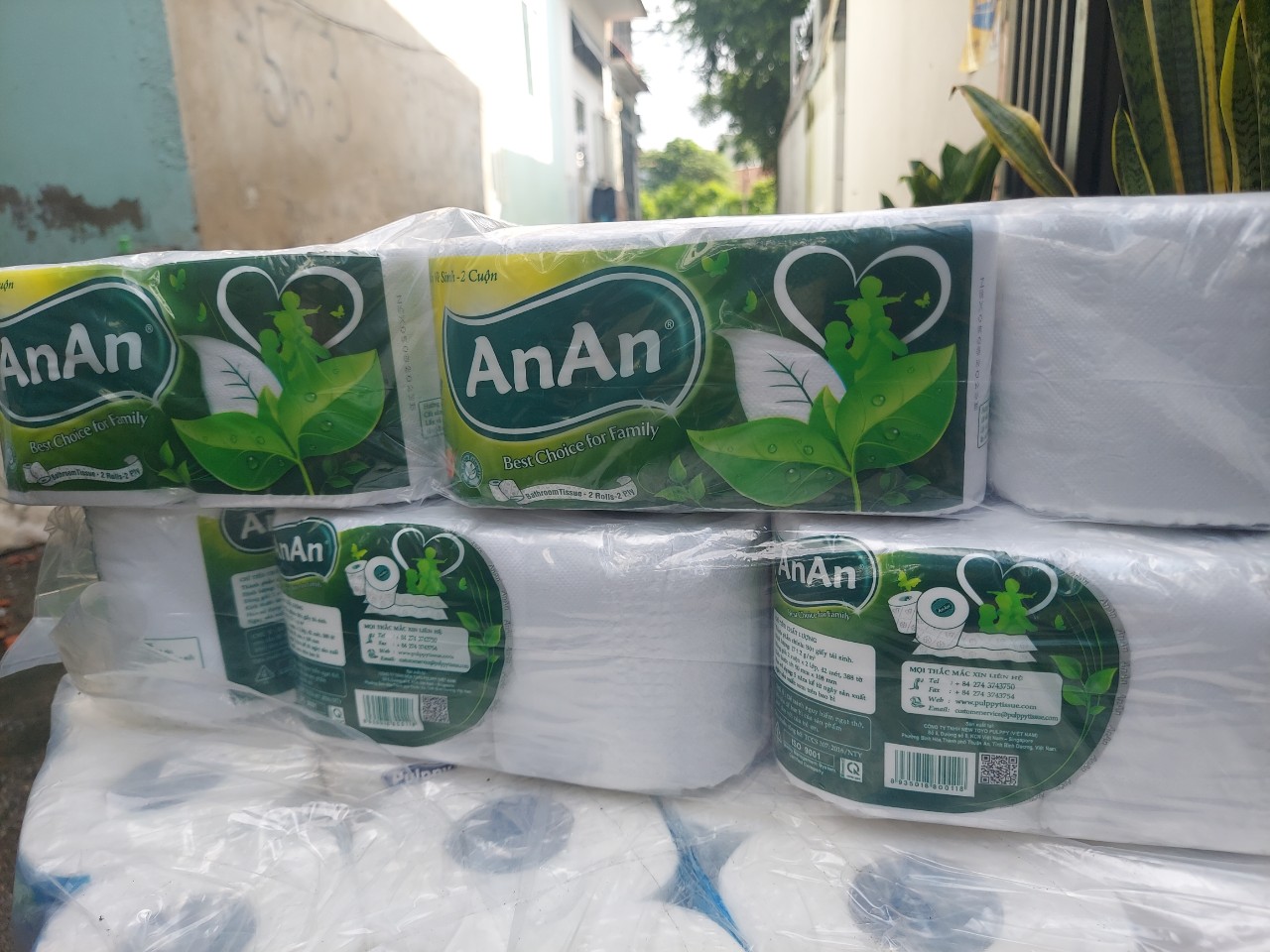 Giấy vệ sinh Anan