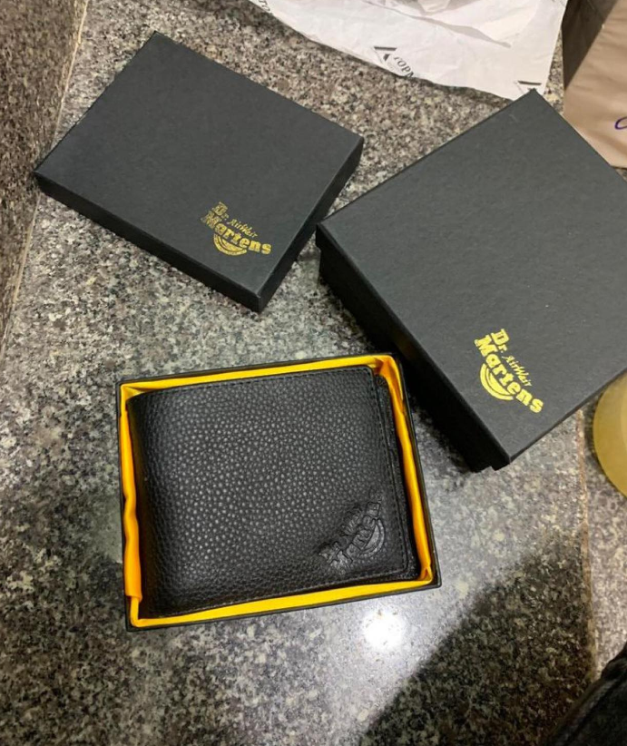 Ví da nam cao cấp dr.martens tặng kèm hộp