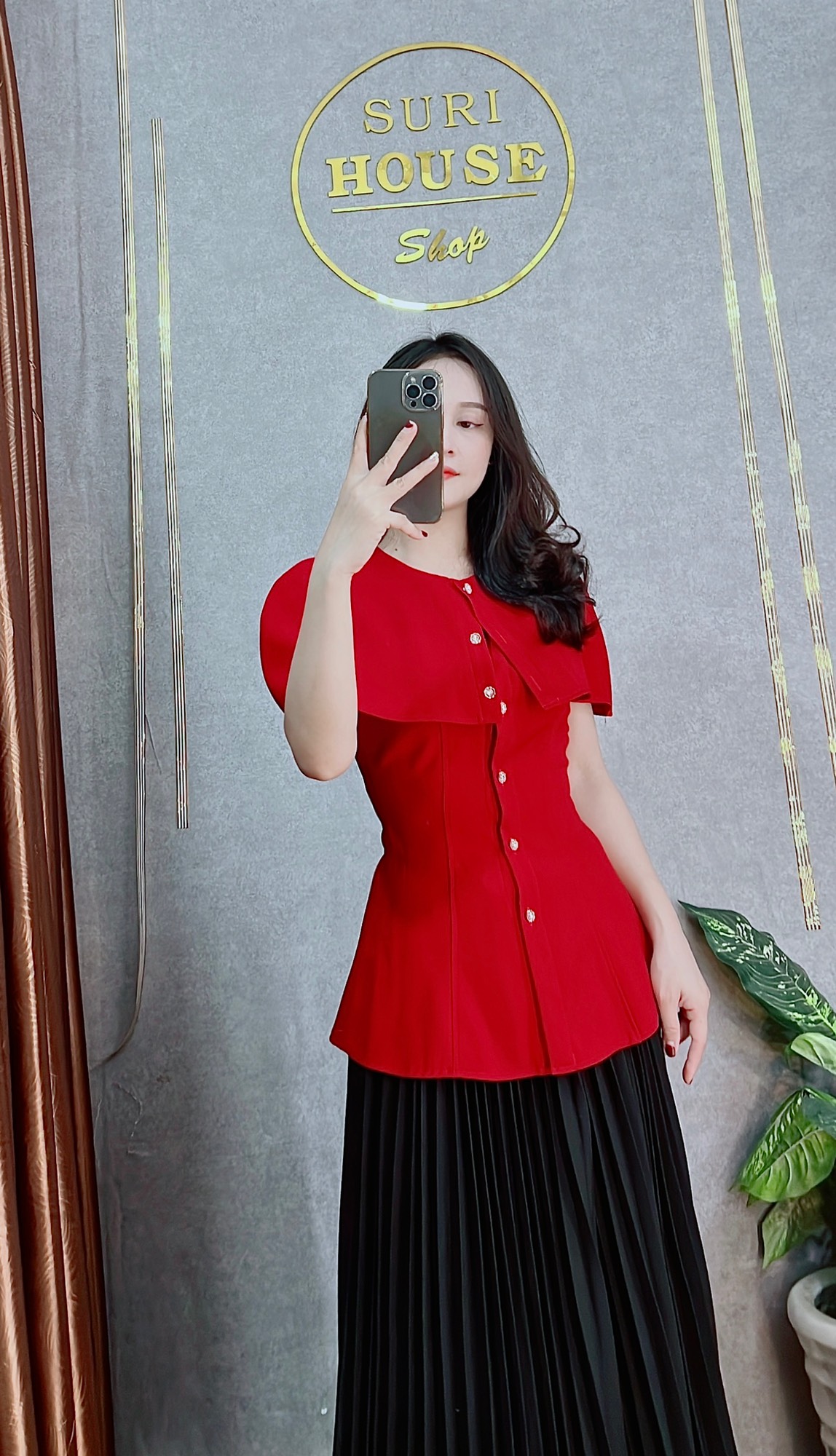 Áo kiểu nữ có lớp choàng thiết kế