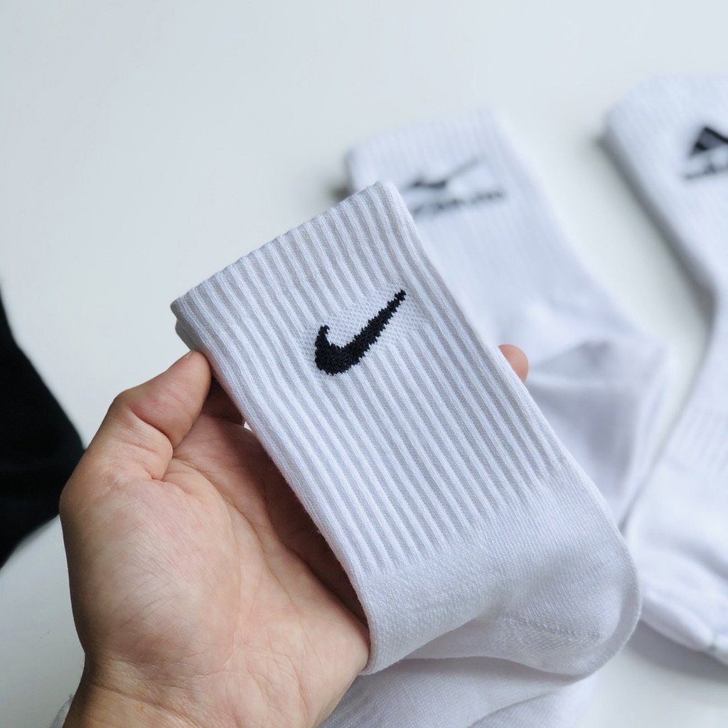 Combo 10 đôi tặng 1 đôi tất/vớ dệt kim nike,adidas,puma,mizuno,drew,champion,supreme,balenciaga,vans,converse,mlb,jordan