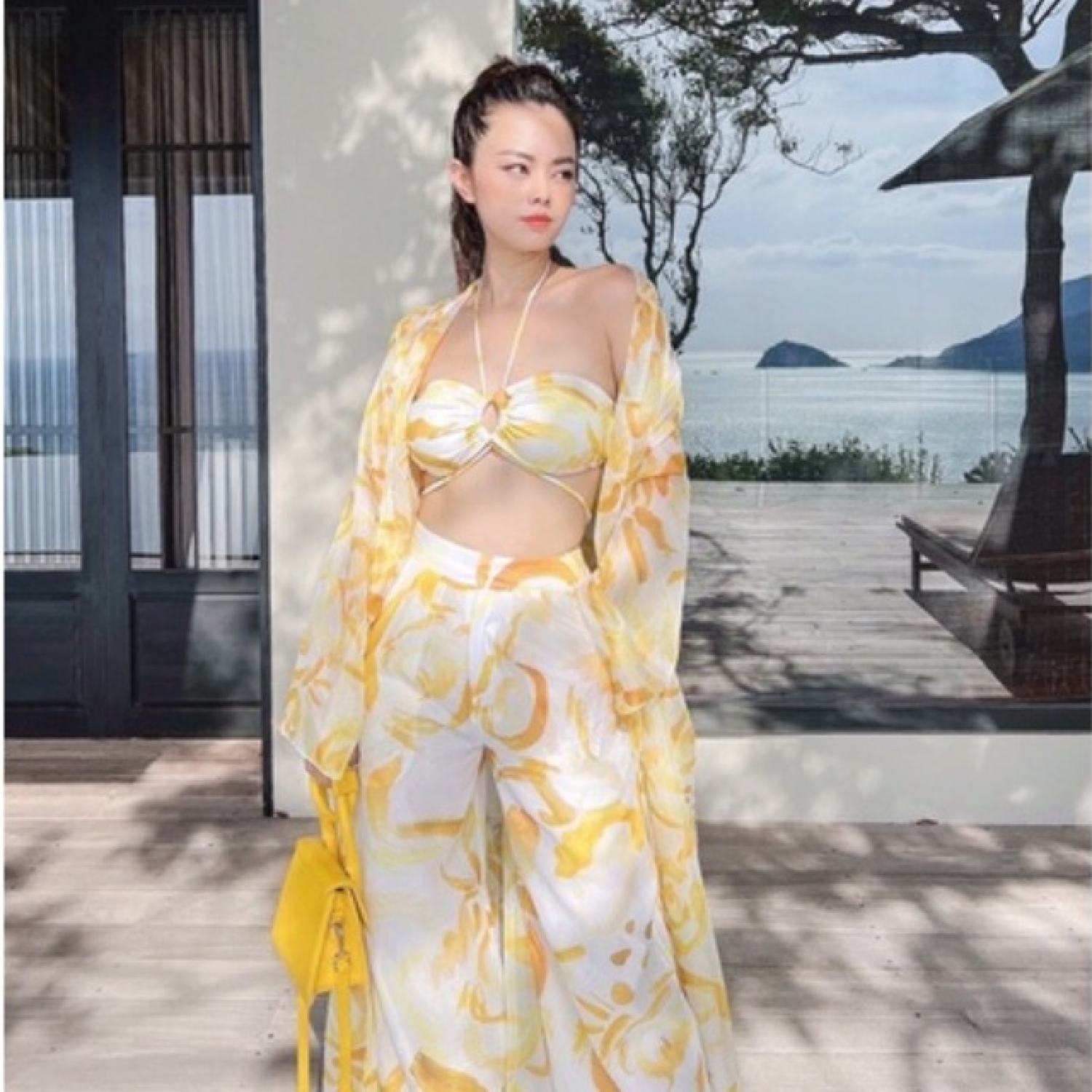 Bộ áo croptop và quần xuông Layla Linn Design