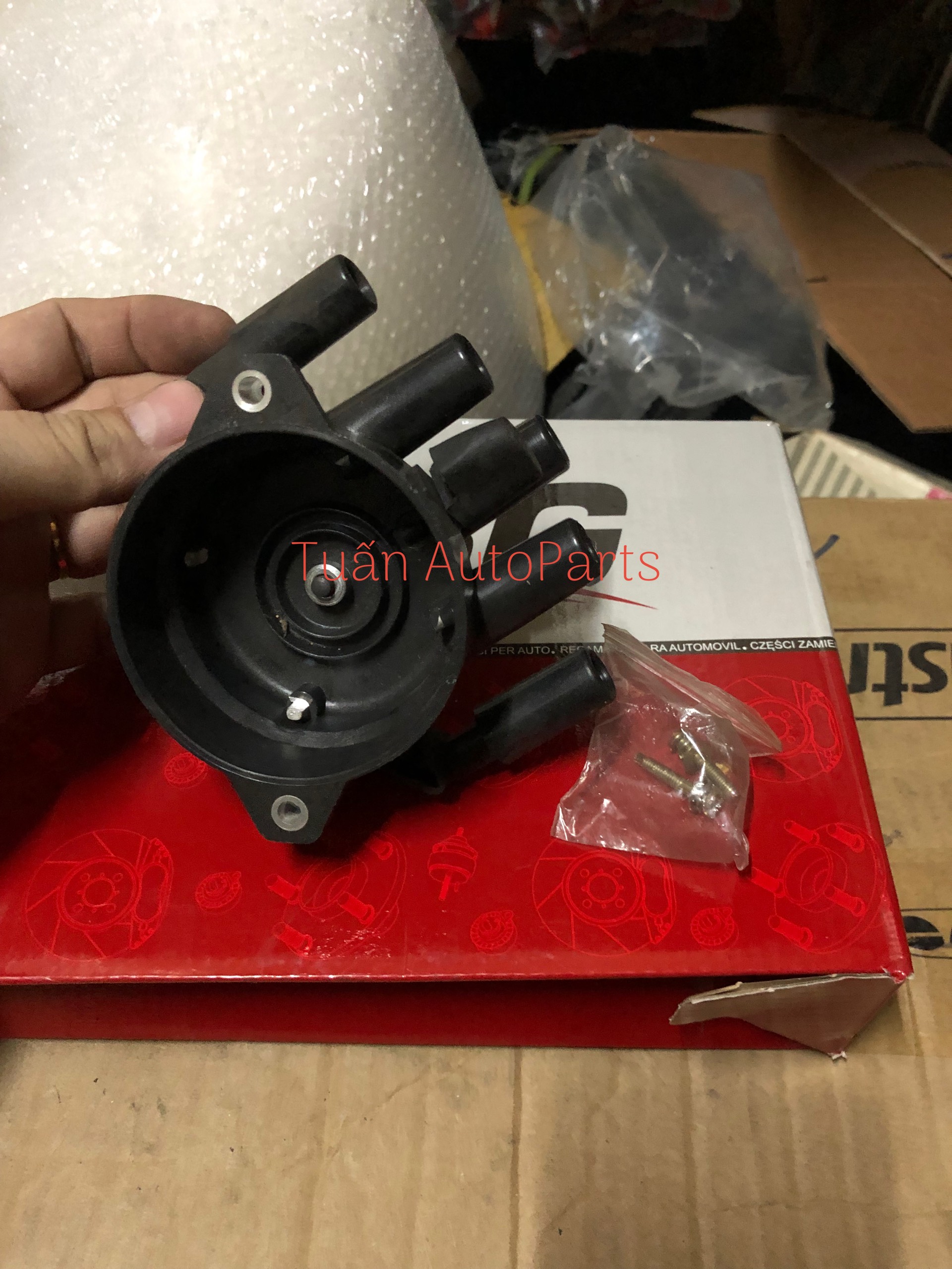 Nắp delco mitsubishi jolie béc