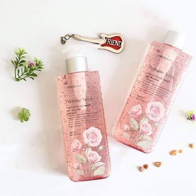 Sữa tắm dưỡng ẩm hương nước hoa hồng lưu hương lâu The Face Shop Perfume Seed Capsule Body Wash 300ml