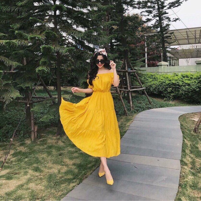 Đầm Lửng Trễ Vai Tay Con Vàng Sang Chảnh