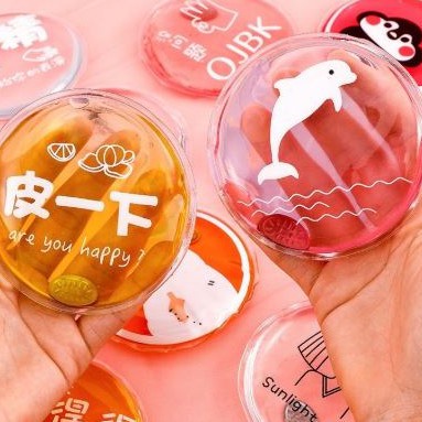 Túi chườm nóng, túi sưởi ấm giữ nhiệt mini cầm tay hình họa cute - giảm đau bụng kinh - miếng bẻ đồng xu