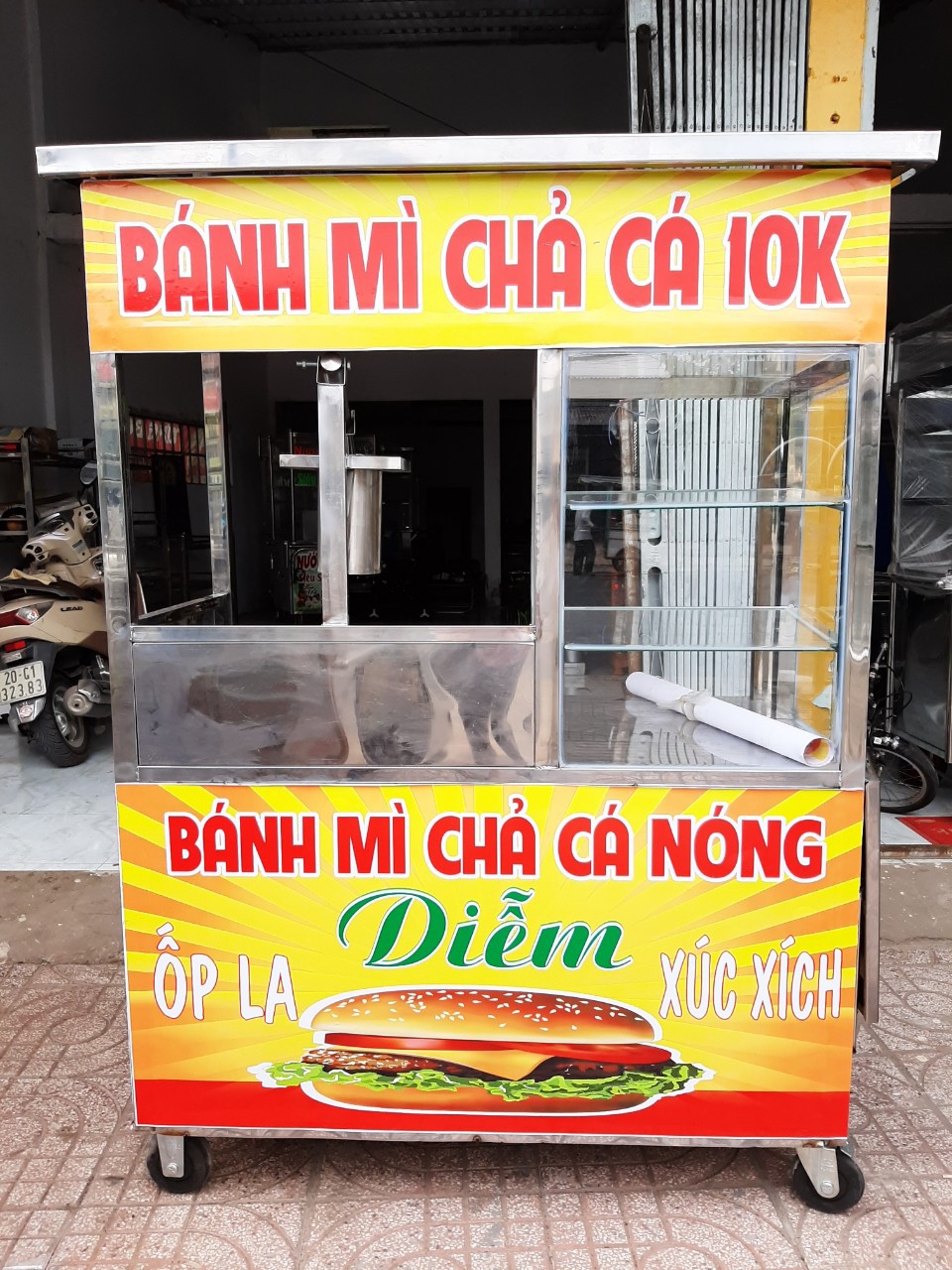 Các mẫu xe bánh mì đẹp 1M2 - Nội thất ngoài trời | NghiệnNhà.vn