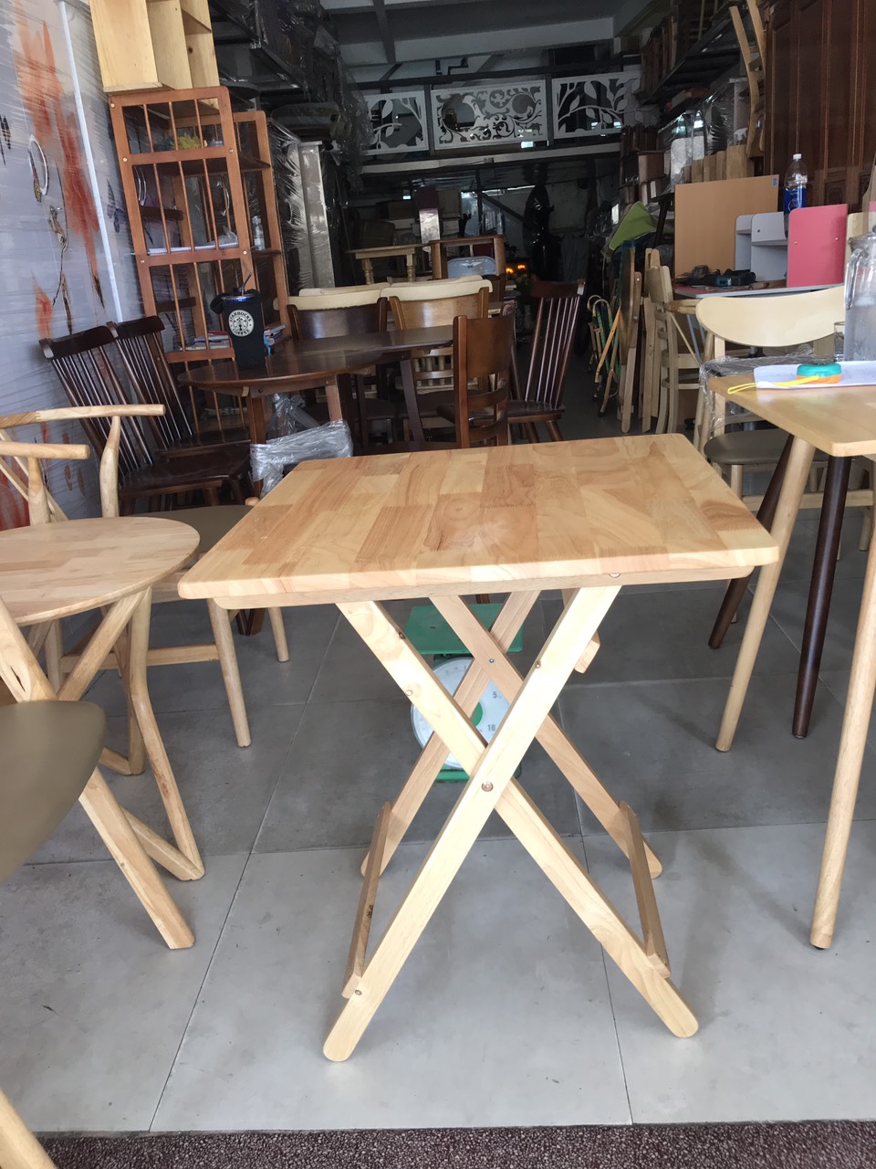 Bàn vuông xếp gọn 60x60cm cao 75cm