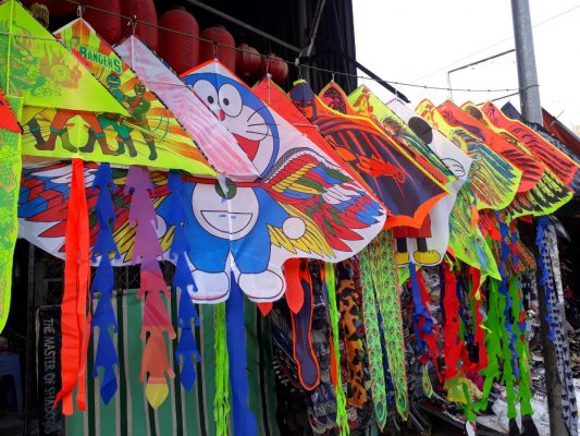 Diều họa tiết xinh xắn dễ thương cho bé, diều hình cá mập, diều hello kitty -LYLY SPORTS