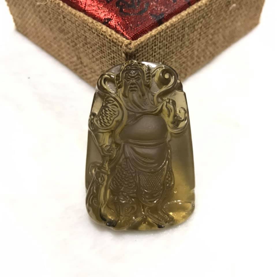 [HCM]MẶT DÂY QUAN CÔNG ĐỨNG ĐÁ POLY KHÓI TẶNG KÈM DÂY ĐEO