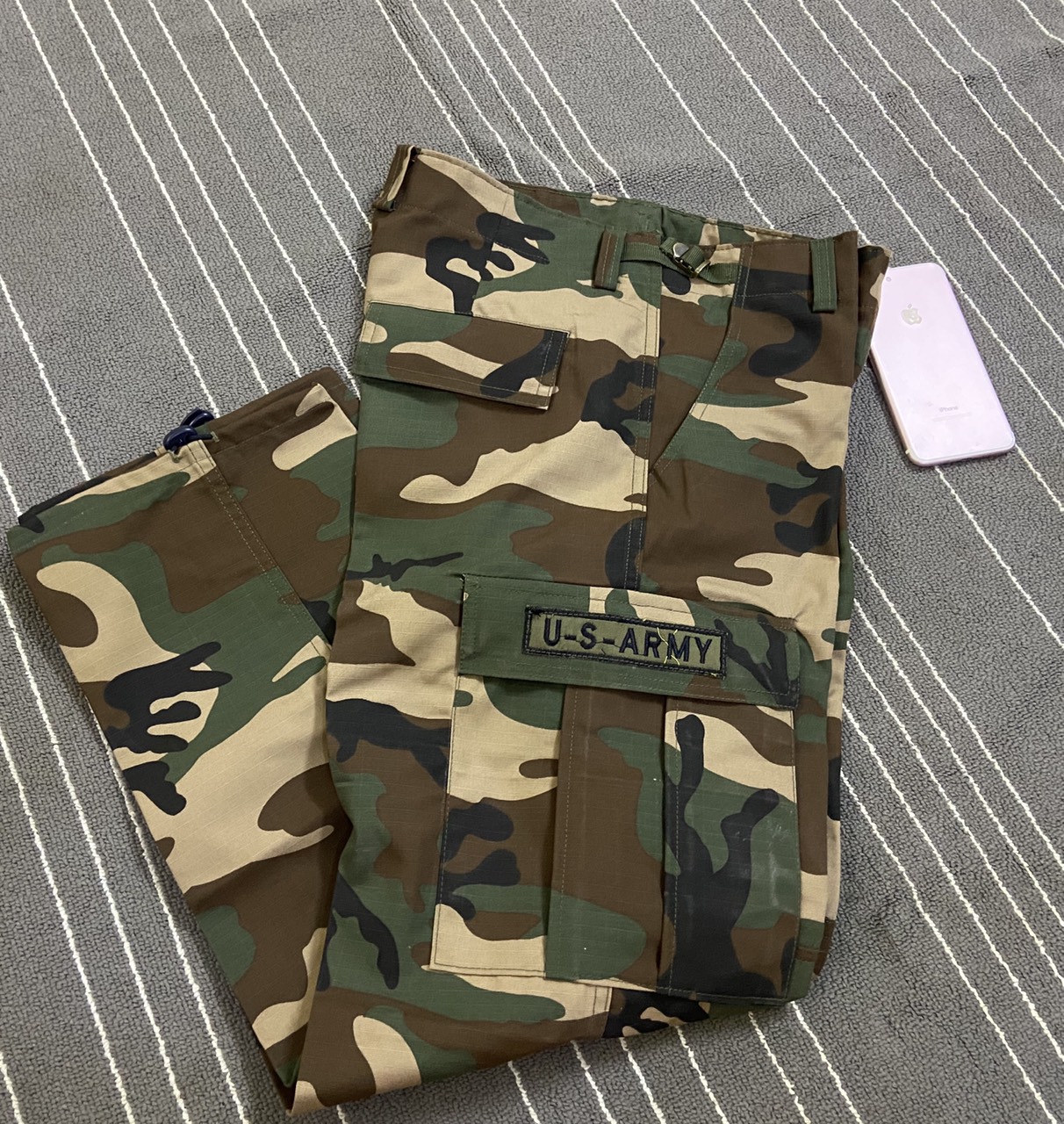 QUẦN LÍNH NHẬP CỰC ĐẸP CHẮC CHẮN (TẶNG KÈM 1 ÁO LÍNH HÀN QUỐC DÂY KÉO ĐỒNG)