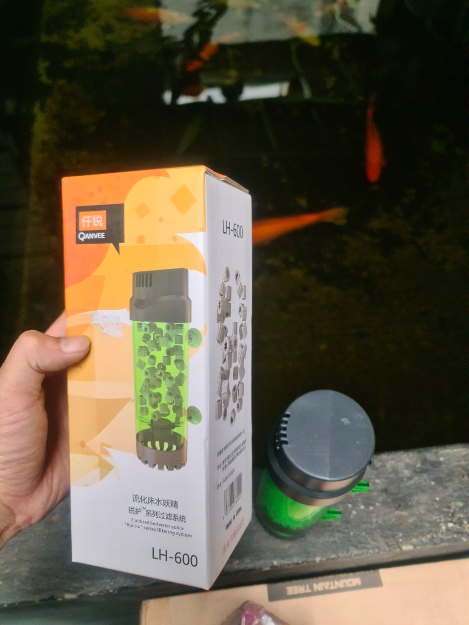 Lò trộn đảo hạt kaldnes mini tạo hệ vi sinh cho hồ thủy sinh hồ cá thương hiệu quanvee lh-600