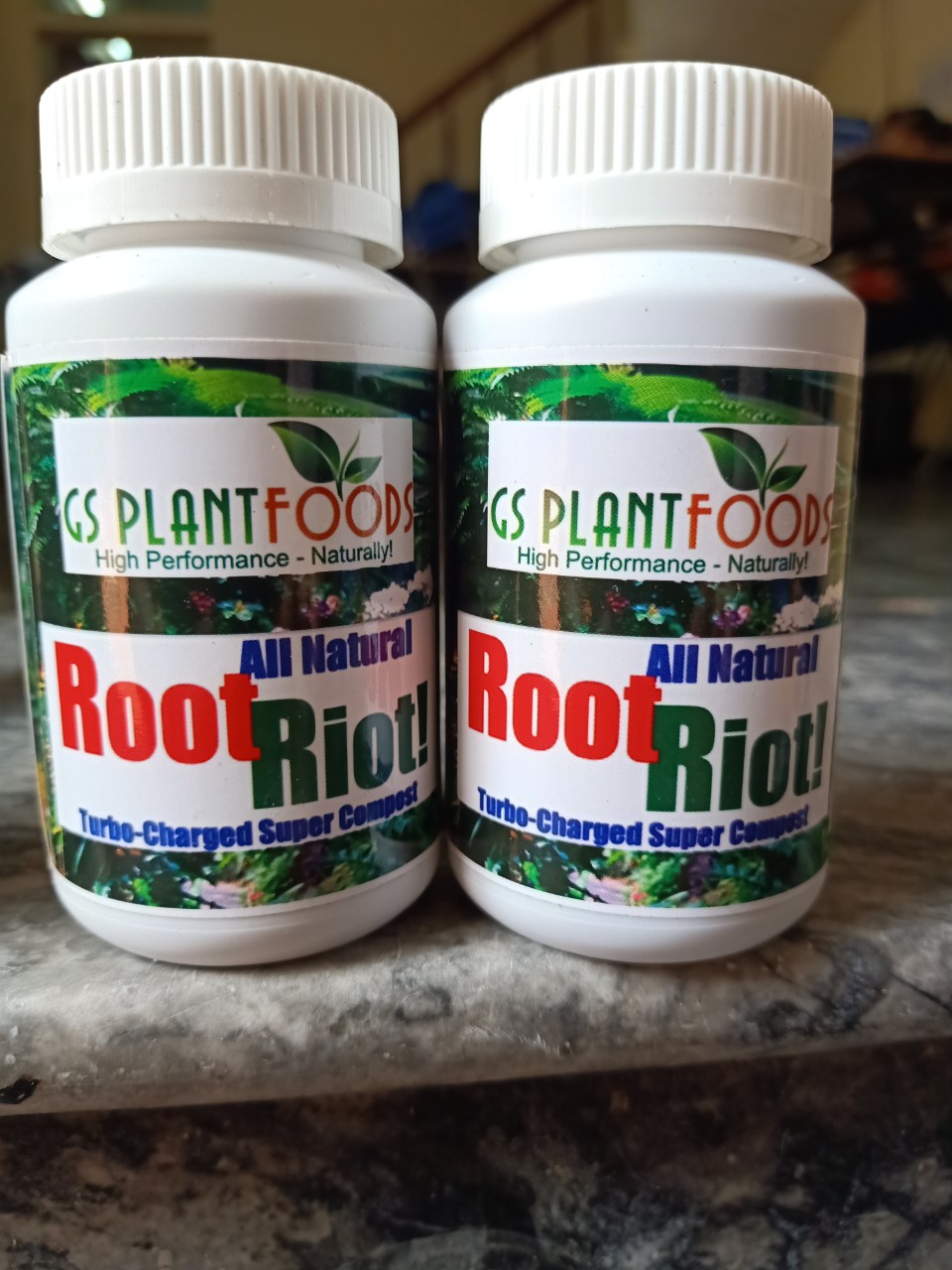 Kích rễ hoa lan hàng Mỹ Riot Chai 100 ml