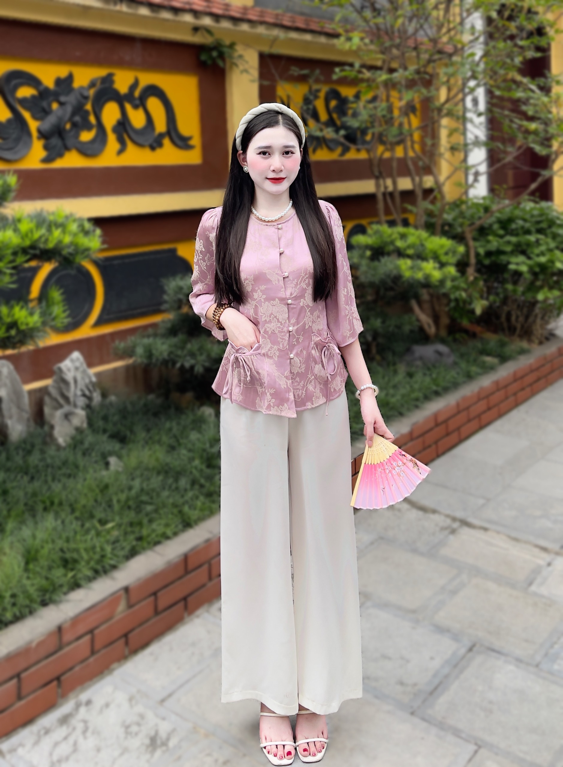Bộ lam đi lễ Bộ pháp phục An Vy cổ tròn cúc ngọc Gấm túi lộc 3 màu cho nữ Pháp Phục Hải Đường