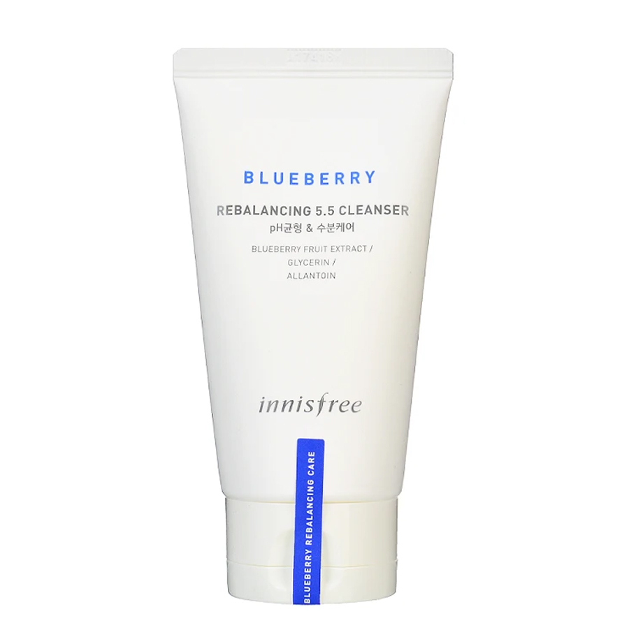 Sữa rửa mặt dịu nhẹ dưỡng ẩm INNISFREE Blueberry Rebalancing 5.5 Cleanser 200ml
