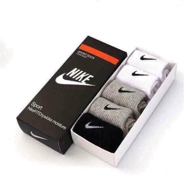 HOT HOT Hộp 5 đôi tất sang chảnh,tất nike tất Adidas ,hàng đẹp hộp đẹp