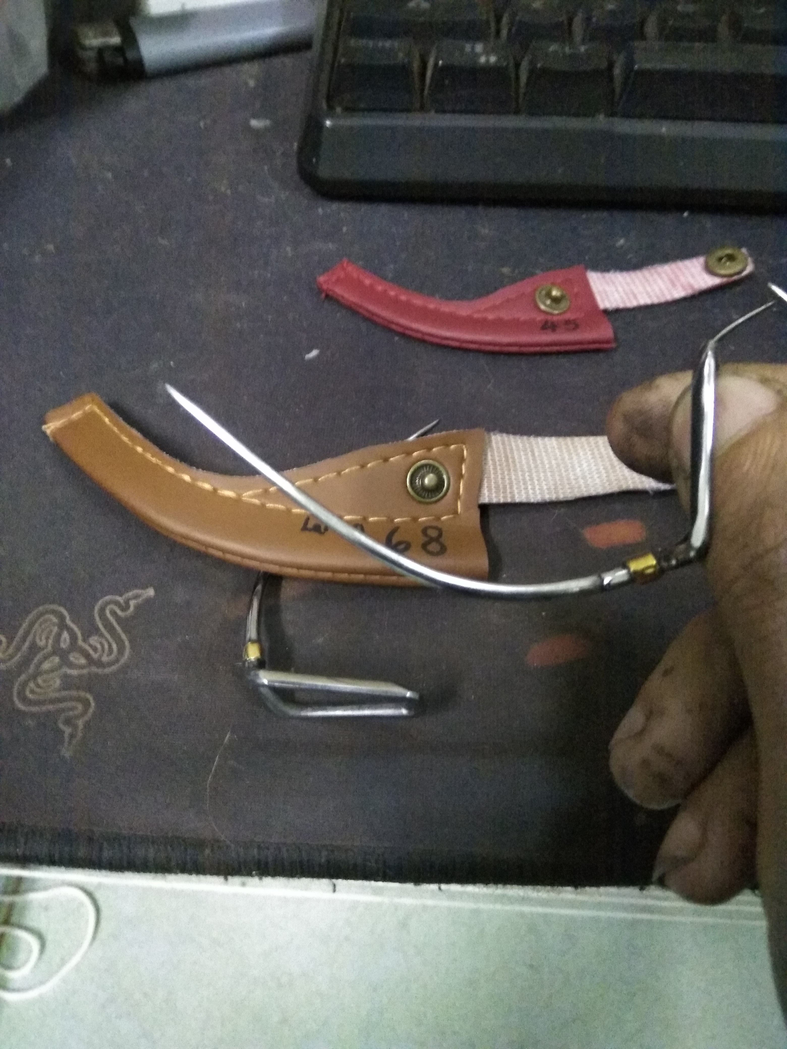 Cựa gà Nồi/Lông Lai 50 ( có đủ size )