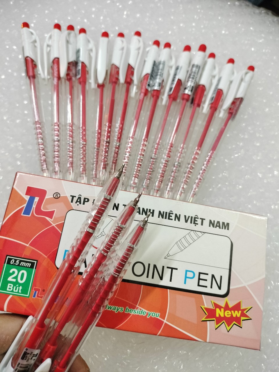 Combo 5 cây bút bi đỏ đầu bi 0.5mm