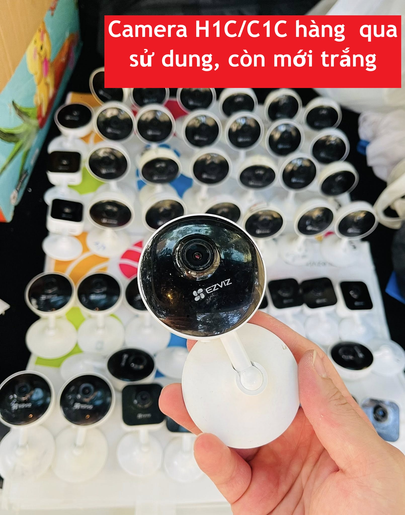 Camera wifi EZVIZ C1C/H1C hàng lướt, đã qua sử dụng, hình thức còn mới trắng