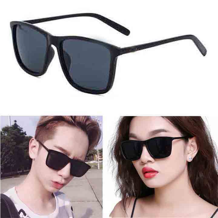 Mắt kính unisex đen