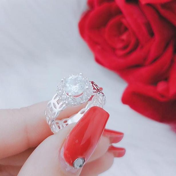 Nhẫn nữ đẹp, nhẫn nữ kim tiền phong thủy vàng trắng, nhẫn bạc Ý xi bạch kim cao cấp, nhẫn đính đá mạ bạch kim, nhẫn kim cương đeo sang trọng thời trang may mắn - Trang Sức GADO N049 CAM KẾT KHÔNG ĐEN