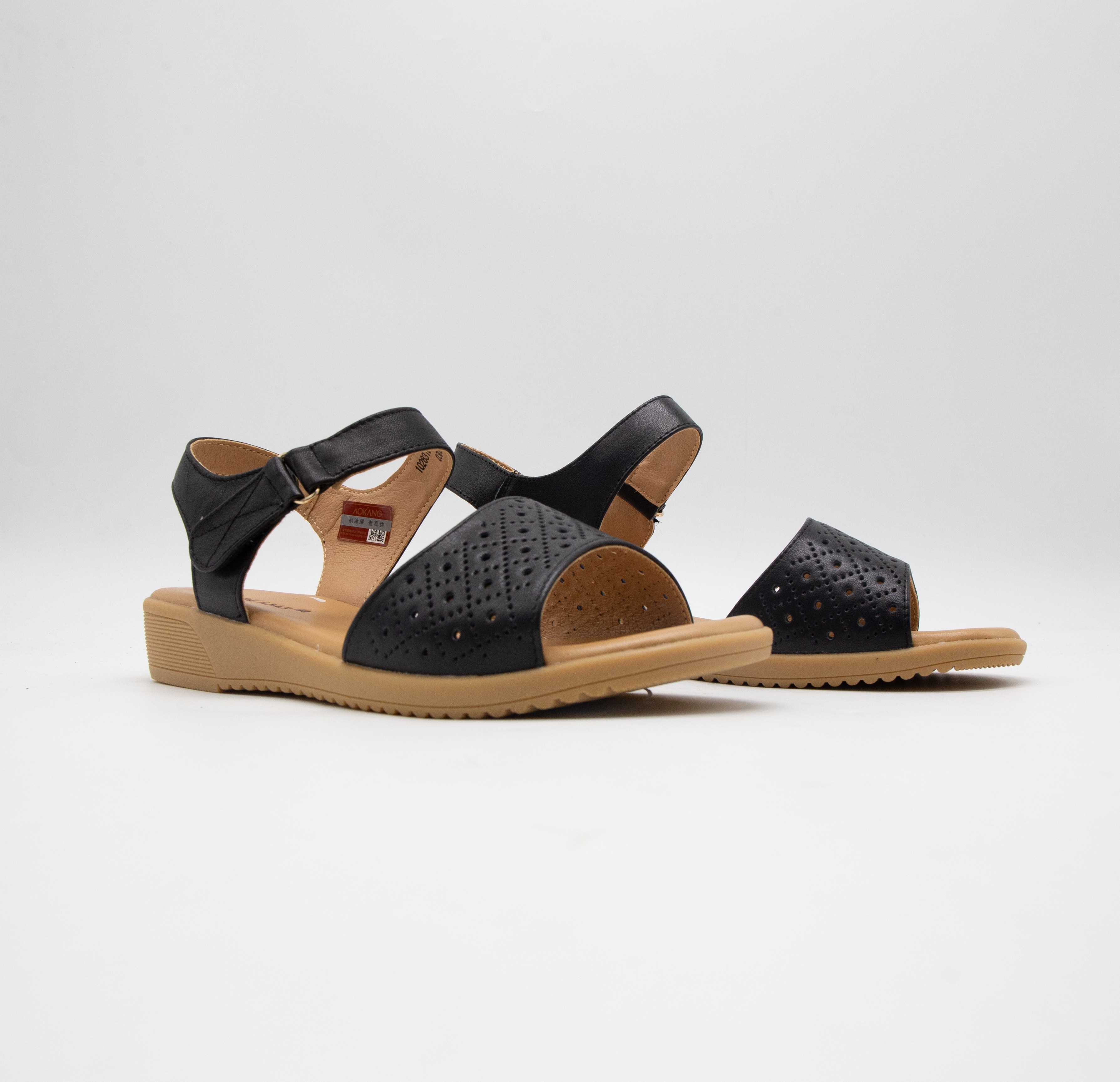 Sandals nữ da cao cấp thương hiệu Aokang 102831096