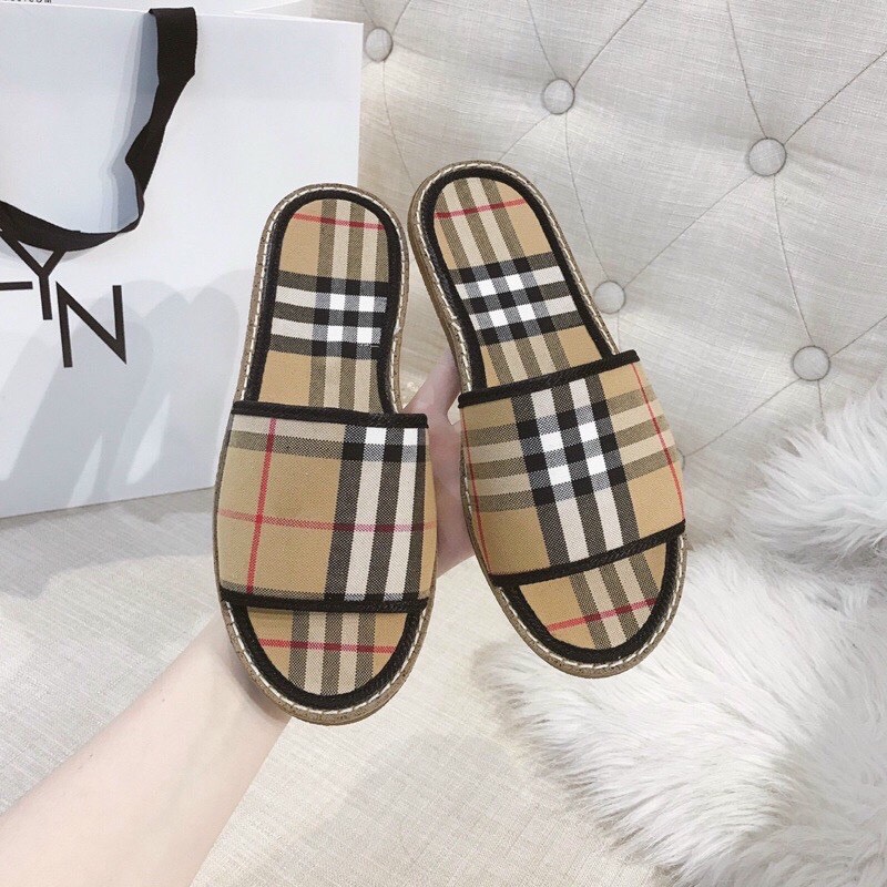 Dép nữ Bbr sọc kẻ caro