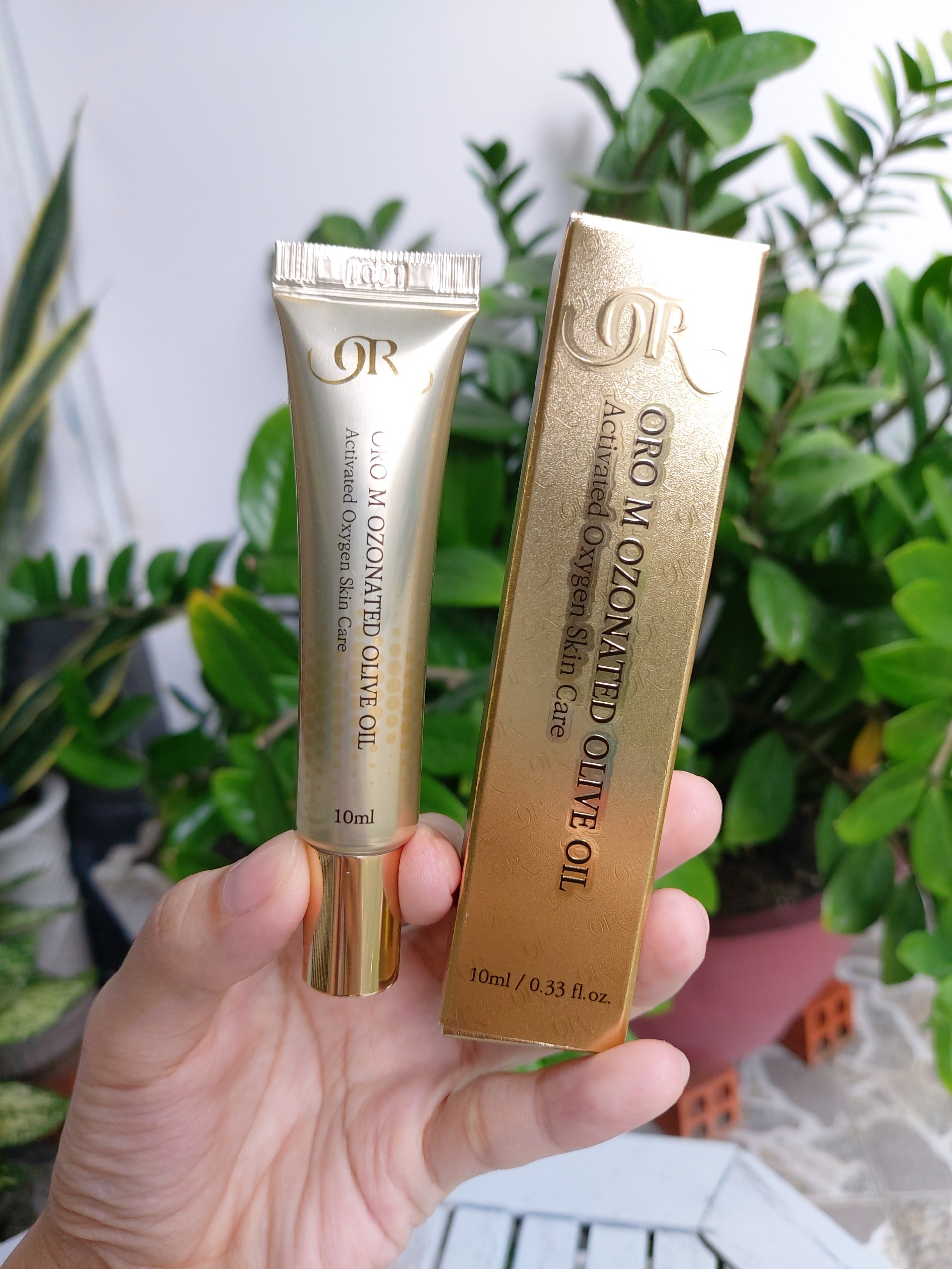 Kem làm mờ sẹo ORO M OZONATED OLIVE OIL Hàn Quốc