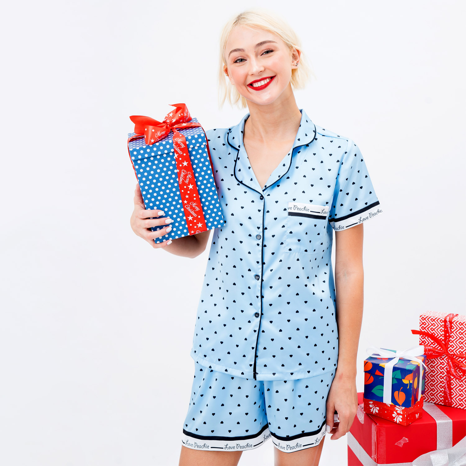 PEACHIE Bộ đồ ngủ pijama nữ ngắn - lụa satin - xanh dương trái tim đen N216
