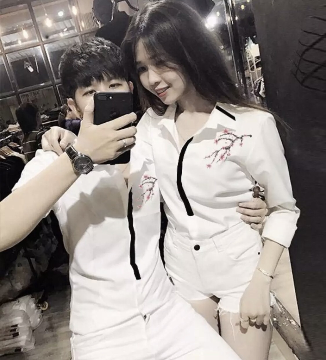 [HCM]Áo SoMi Cặp Mùa Thu Cho Nam và Nữ Áo Dài Tay Hoa Cổ Điển Đường Phố Hoạ tiết phù hợp cả đường phố lẫn công sỡ 56789