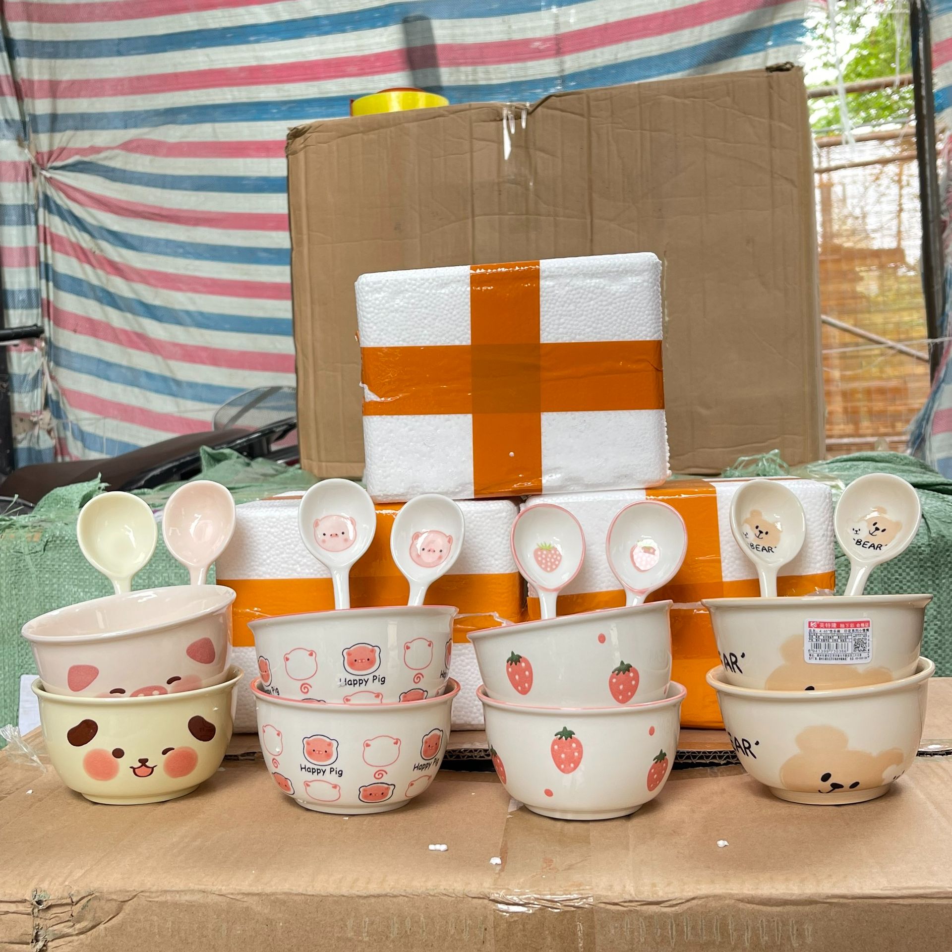  Set 2 Chén Sứ Tặng Kèm 2 Muỗng Sứ Cao Cấp Couple Heo Hồng Cute và Bò Sữa Đáng Yêu chén sứ chén ăn cơm chén  chén nhựa tô nhựa tô ăn cơm 
