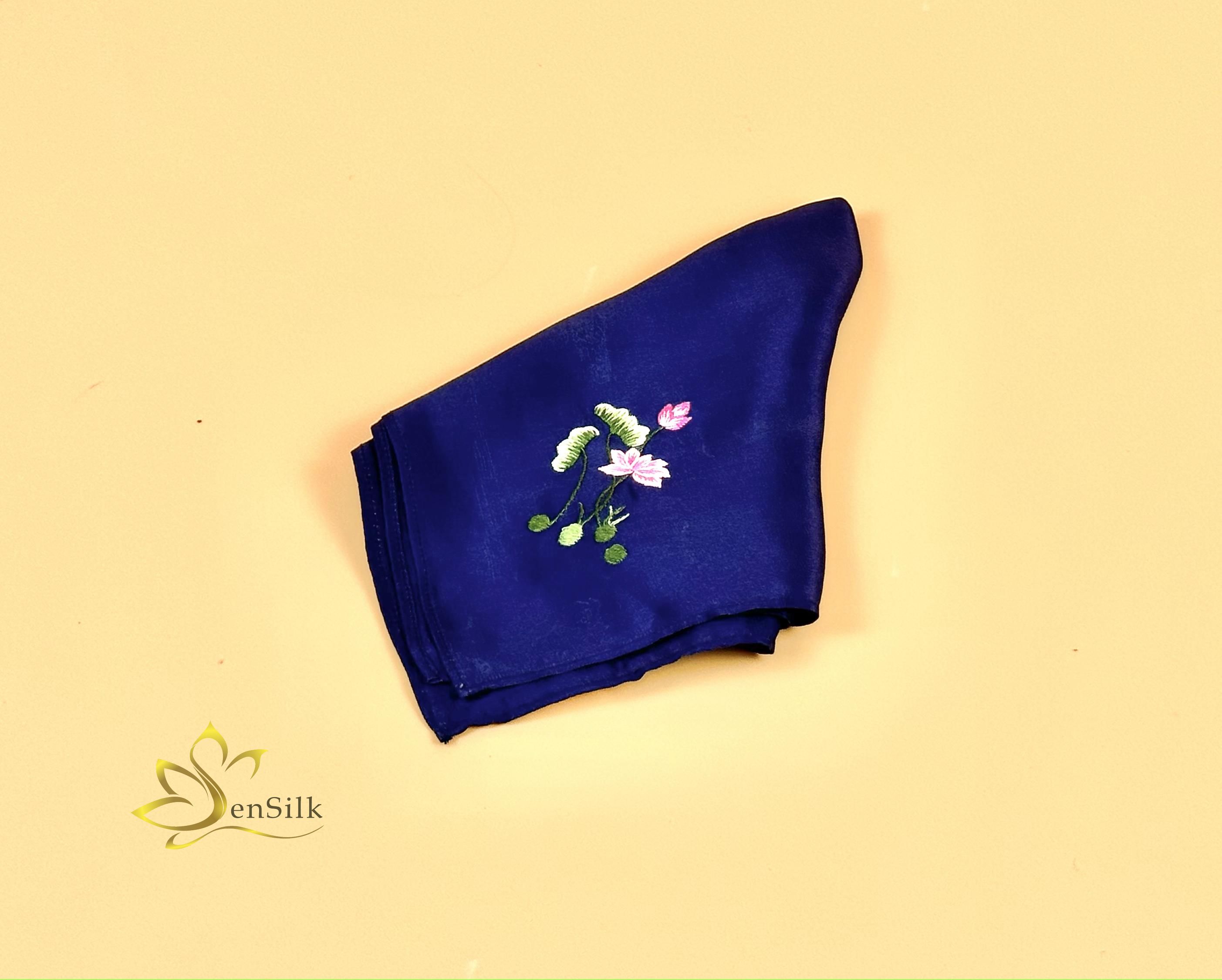 Khăn Tay Thêu Hoa Sen Quà Cho Người Nước Ngoài SenSilk, Khăn Tay Lụa Thêu, Khăn Lụa Thêu Thủ Công, Lụa Thêu Tay, Khăn Lụa Vuông 35x35cm, Khăn Lụa Mỏng