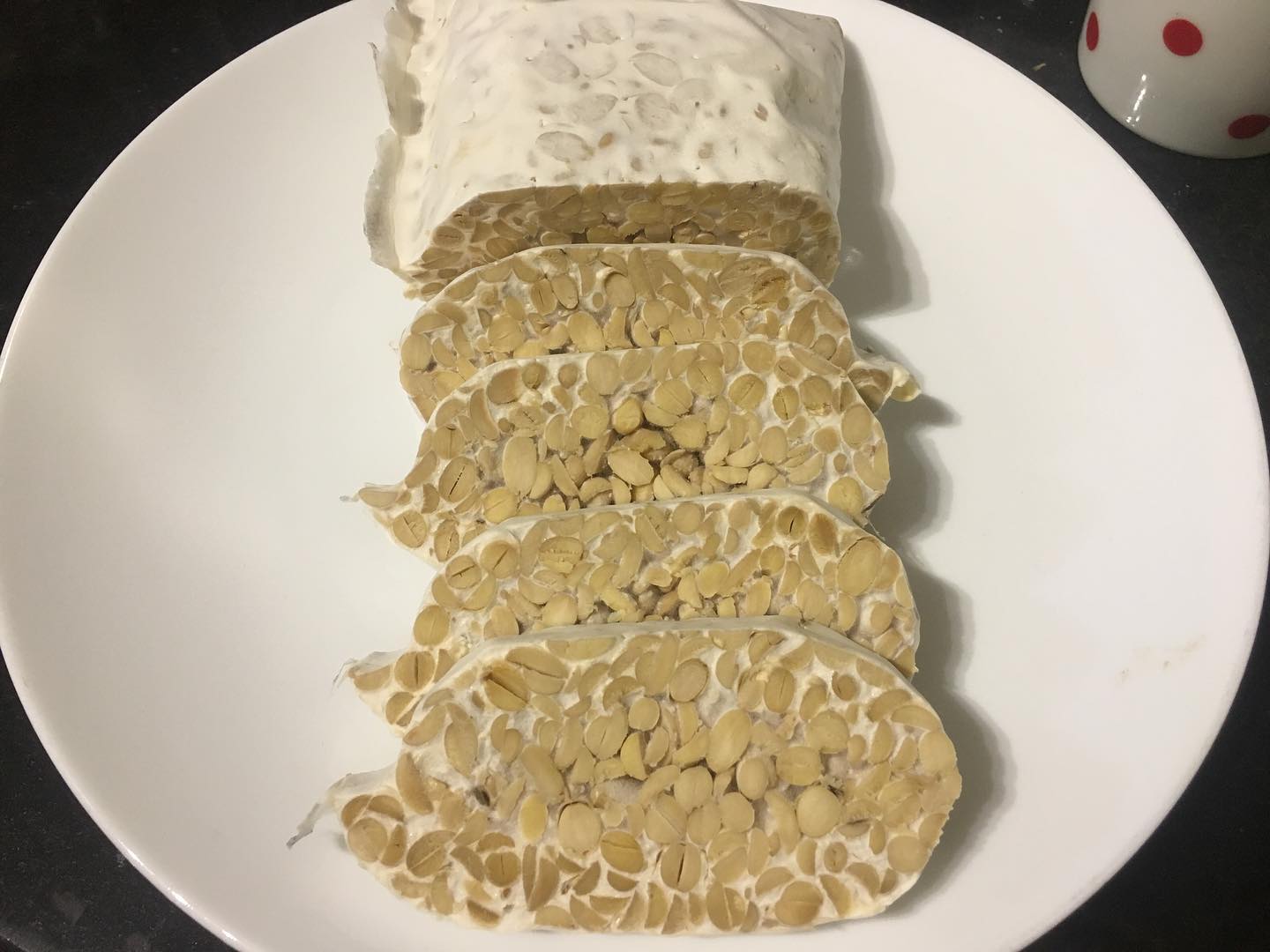 Tempeh đậu nành 500gr (Chỉ ship tươi ở Sài Gòn, Khách tỉnh có thể yêu cầu nướng trước khi gửi)