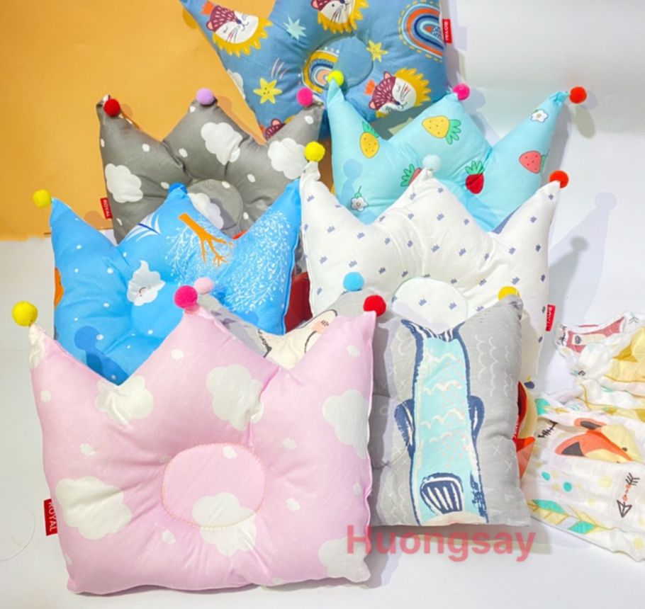 Gối cho bé hình vương miện sơ sinh thấm hút mồ hôi hàng Việt Nam