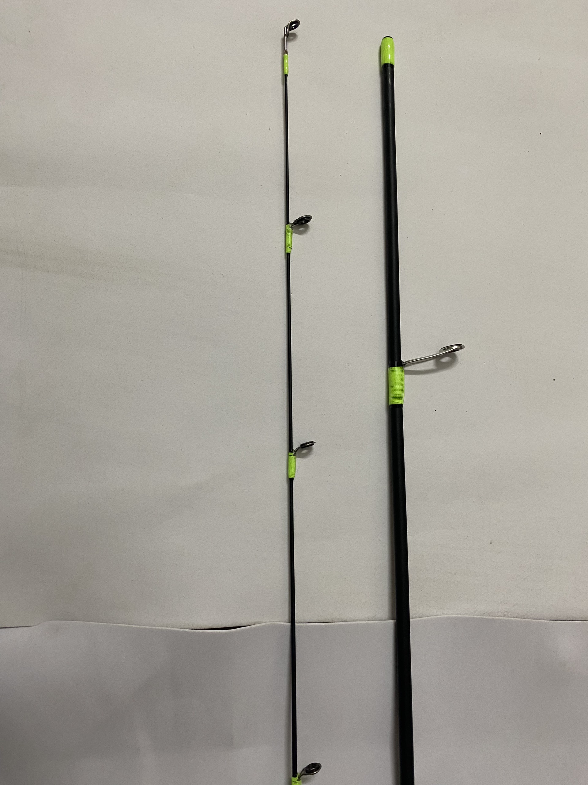 Bộ Cần Câu UL Cán Gỗ Đọt Đặc kèm máy và mồi giả chuyên lure