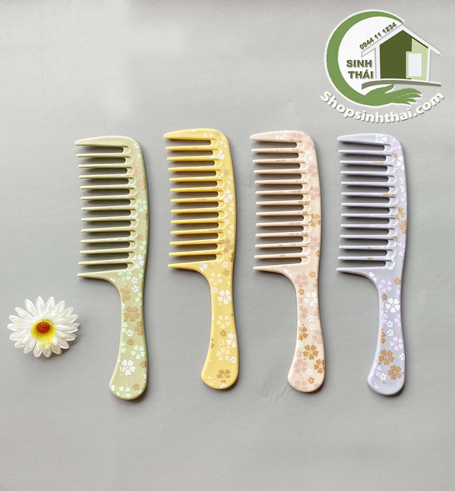 Lược nhựa răng thưa Thái Lan - lược răng to chải tóc xoăn rối - Giao màu ngẫu nhiên