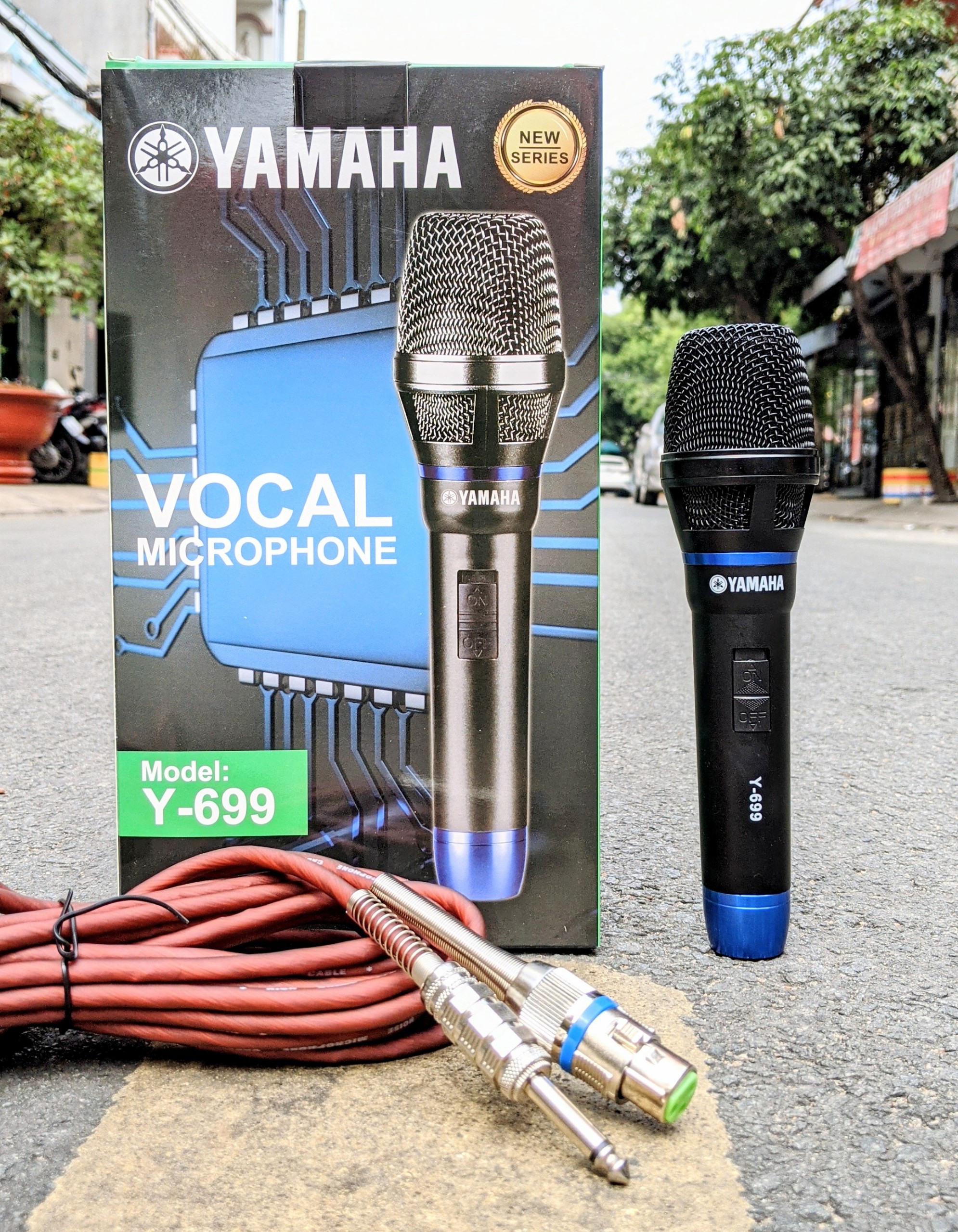 [Giảm Giá 50%] Micro Có Dây Yamaha Y699 Giá Rẻ Micro Karaoke Gia Đình Chuyên Nghiệp Chống Hú Rè Hút Âm Cực Tốt Thích Hợp Ca Hát Tại Nhà Trợ Giảng Hội Thảo… Và Sử Dụng Cho Các Loại Nhạc Cụ Thiết Kế Đẹp Mắt Chắc Chắn Bh Uy Tín.