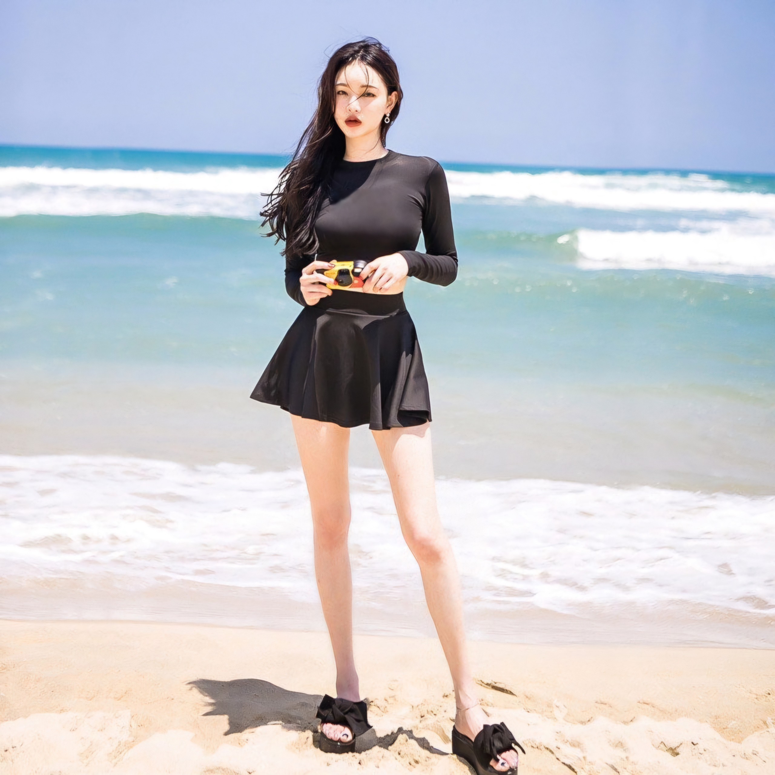 Bikini kín đáo Cực Xinh Phong Cách Hàn, đồ đi biển nữ tay dài Set Bikini 2 mảnh thời trang đi biển-