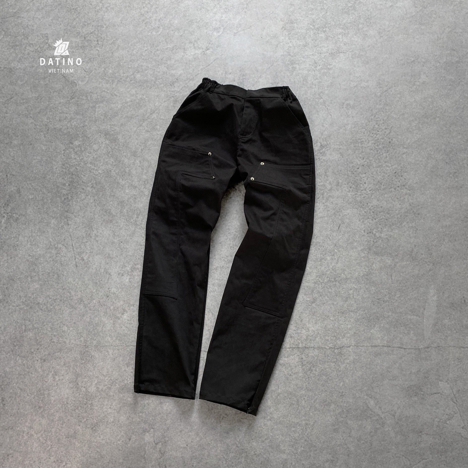 Quần dài kaki Double Knee Pants 77 DATINO ống đứng khóa zipper ẩn nằm dưới ống phía ngoài