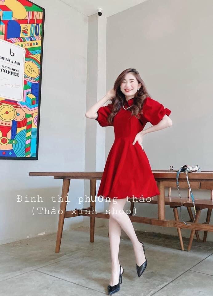 5 mẫu váy đỏ sành điệu để chị em du xuân đón Tết