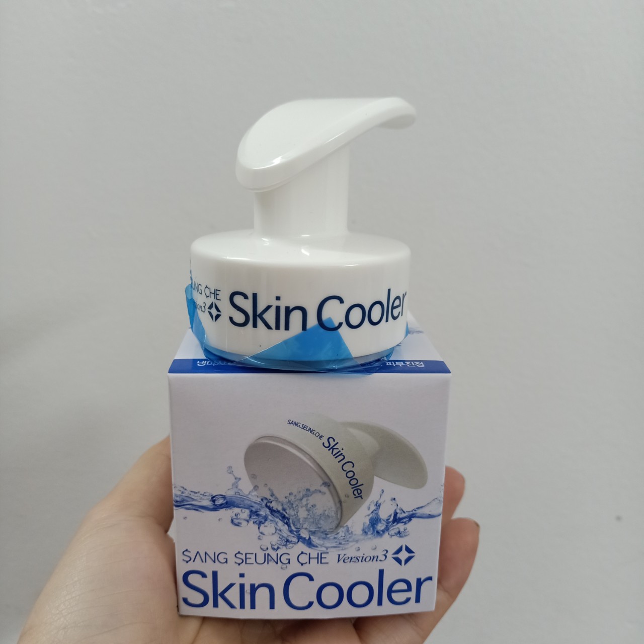 Dụng cụ làm đẹp Skin cooler của Hàn Quốc