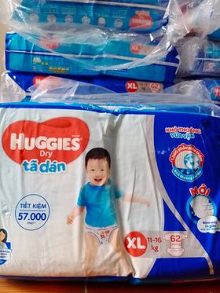 Bỉm, tã dán huggies size xl 62
