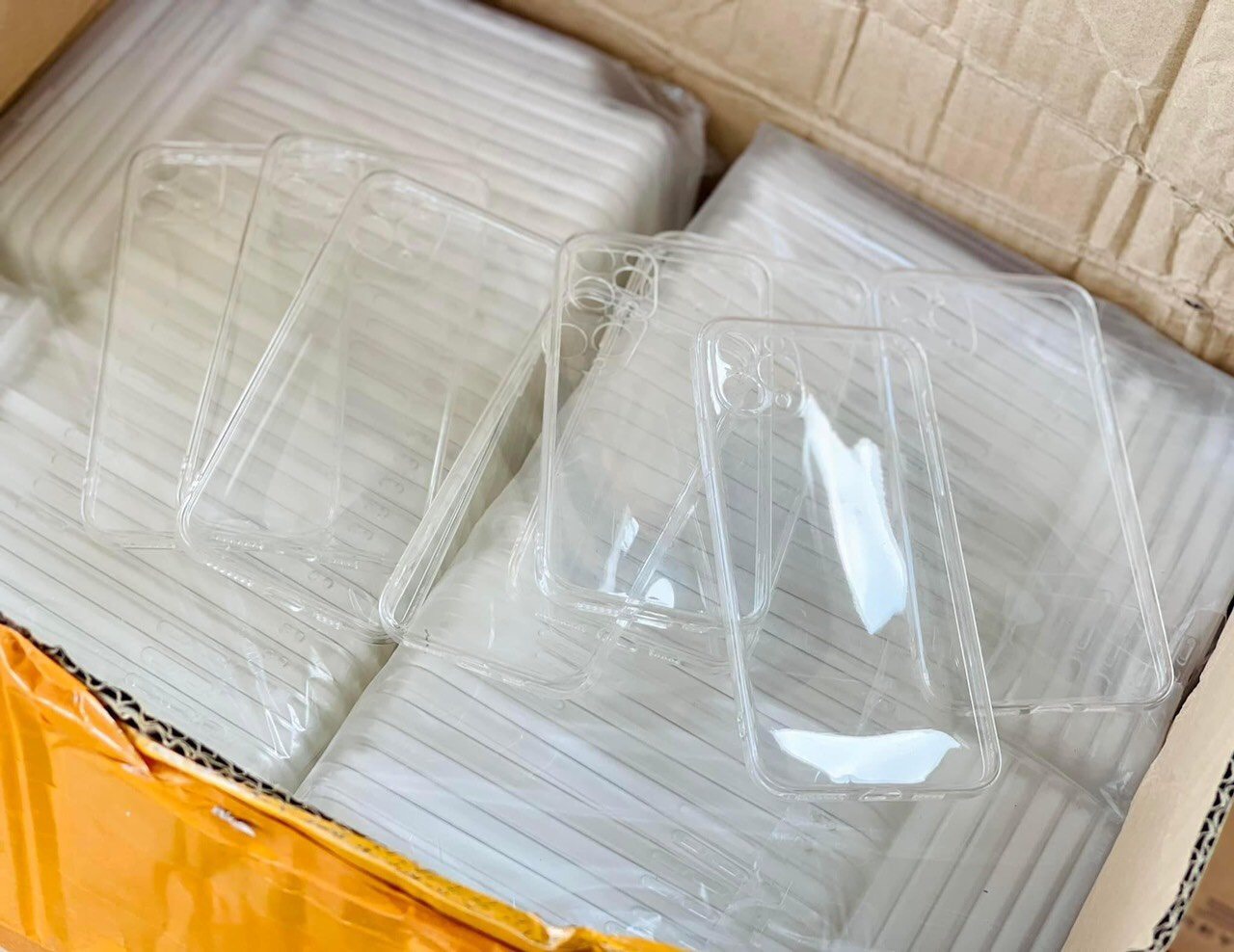 Ốp dành cho máy đã thay vỏ độ dòng xr/11 lên 13 , xr/11 lên 13pro , 11pro lên 13pro, 11promax lên 13promax