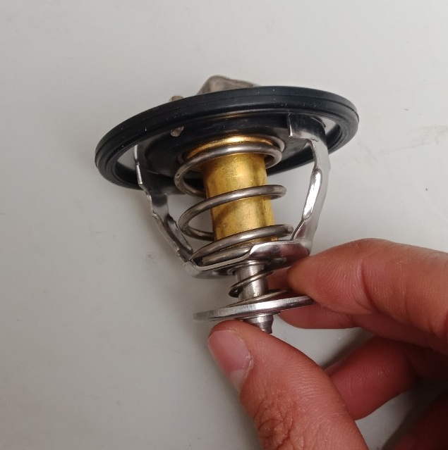 Van hằng nhiệt Innova