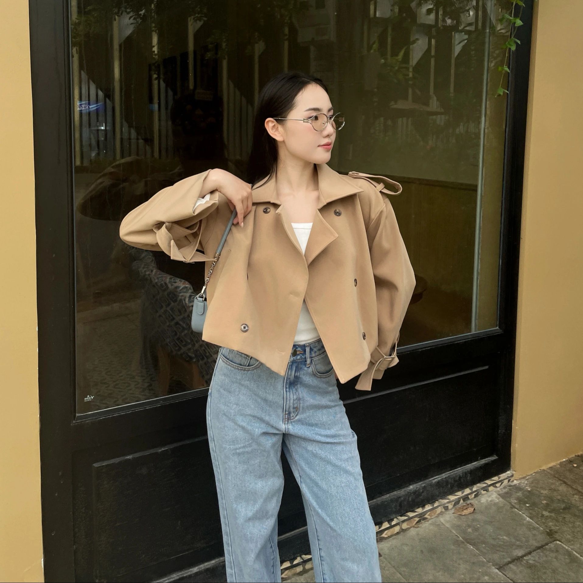Áo khoác mangto nữ dáng ngắn Crop Trench Coat Maxy Workshop