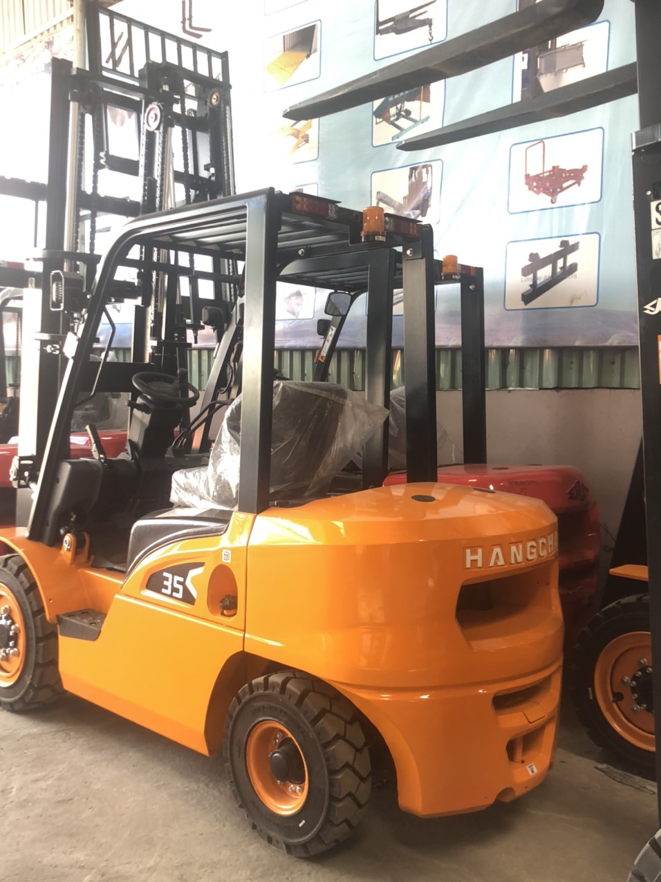 Xe nâng dầu 3,5T HANGCHA nhập khẩu nguyên chiếc mới 100%